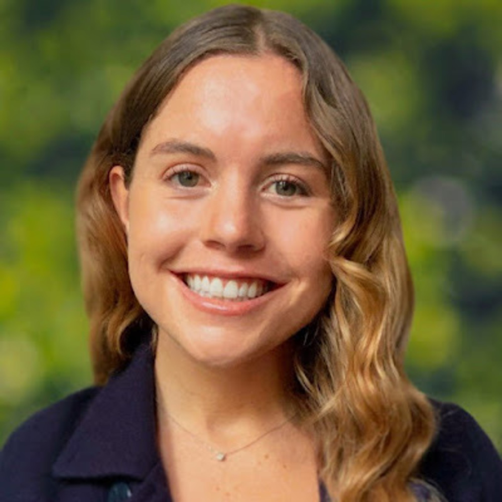 Meet your Posher, Caroline